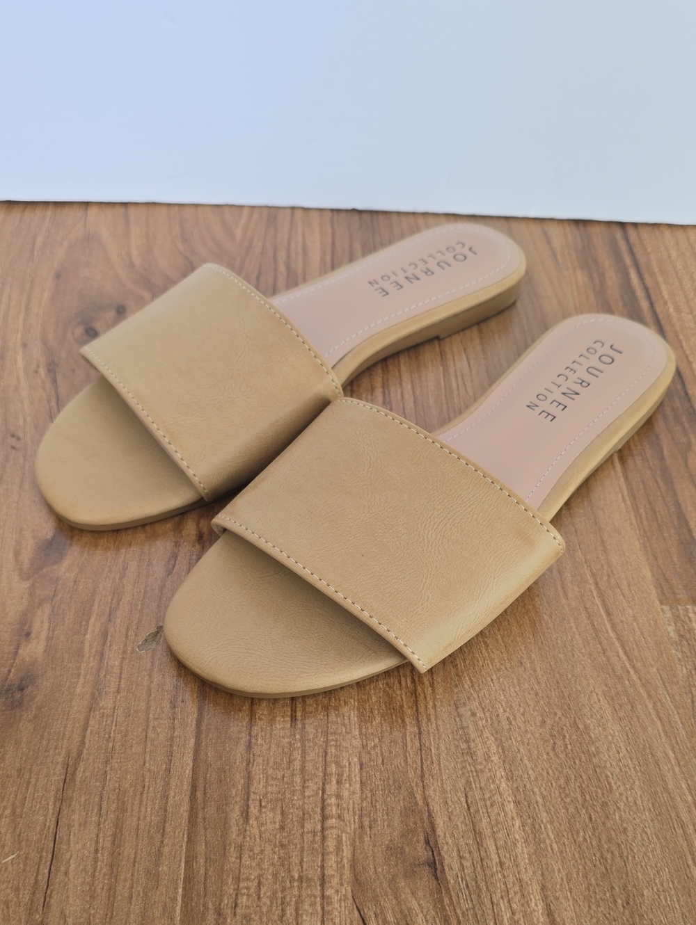 JOURNEE COLLECTION Tan Slide Sandals for Women